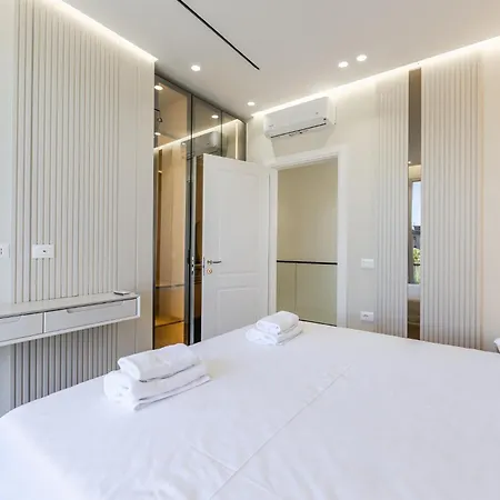 White Escape 3br Luxury Lalzi By Pikhost