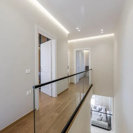 White Escape 3br Luxury Lalzi By Pikhost Durrës