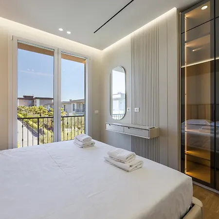 White Escape 3br Luxury Lalzi By Pikhost Villa