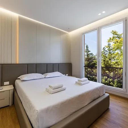 White Escape 3br Luxury Lalzi By Pikhost * Durrës