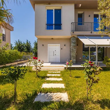 White Escape 3br Luxury Lalzi By Pikhost Villa *